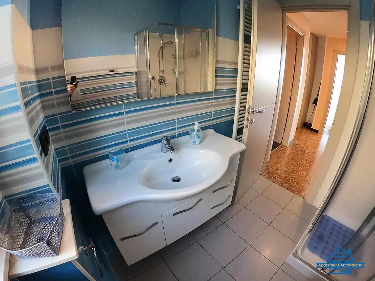 Apartament Arcobaleno A 500 Metri Dal Mare アルビッソラ・マリーナ 0*,  イタリア