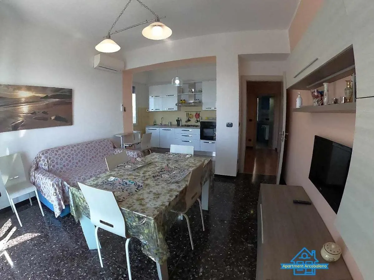 Apartament Arcobaleno A 500 Metri Dal Mare アルビッソラ・マリーナ